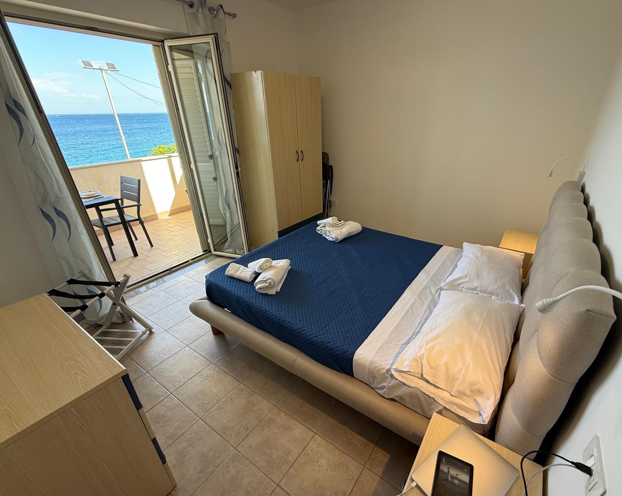 Family House Letojanni Taormina Apartment Exterior foto